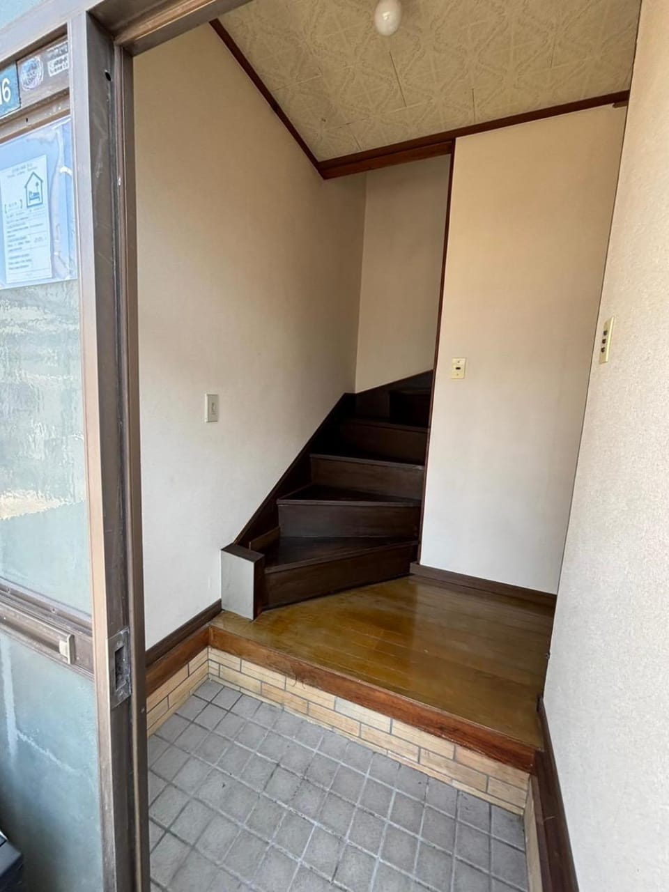 エコノミーハウス 倉敷水島店 Apartment in Japan