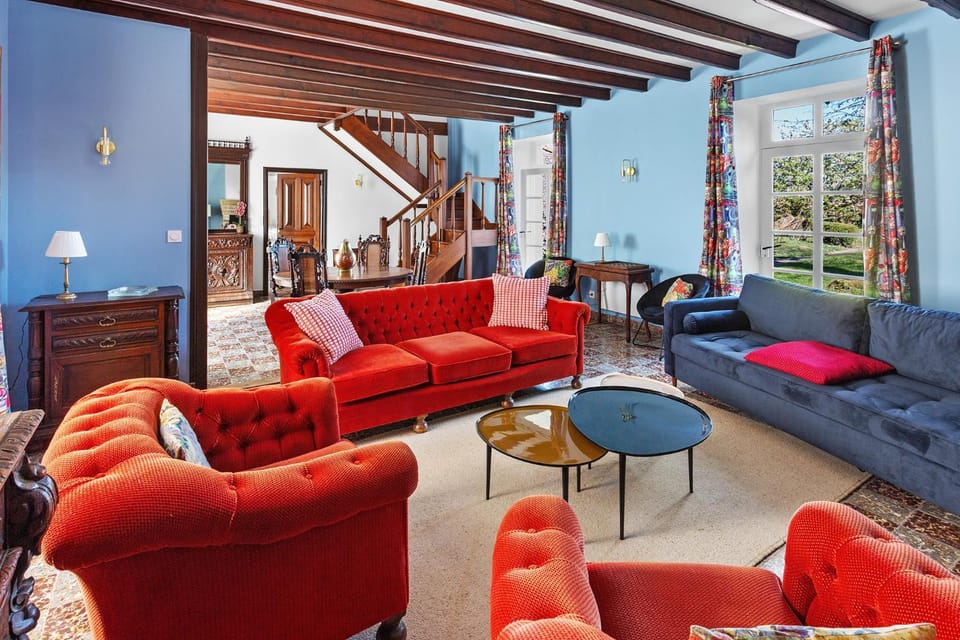 Living room, Seating area