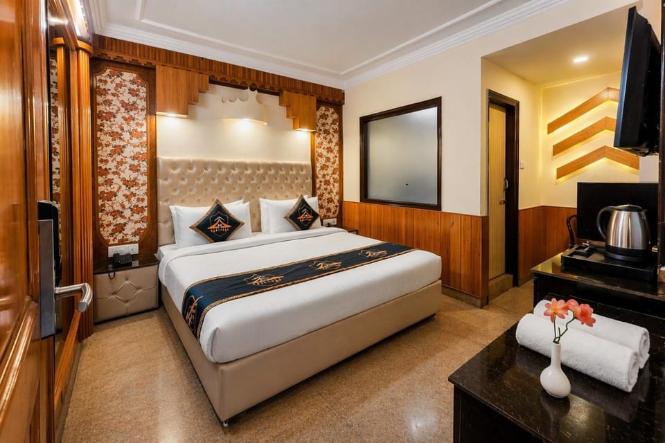 Bed, Bedroom