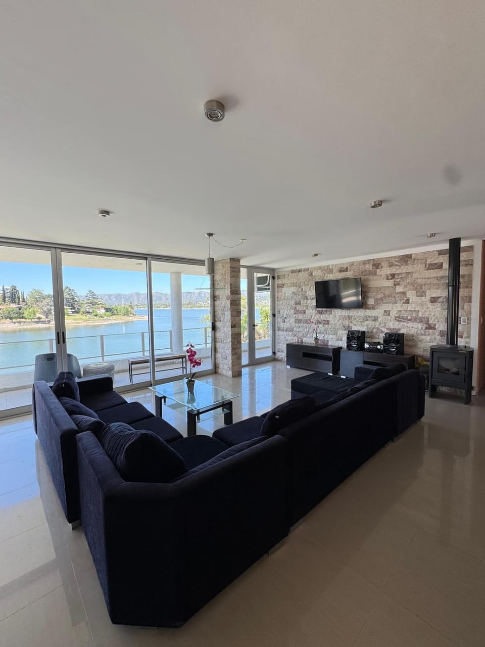 Natural landscape, Living room, Seating area, Dining area