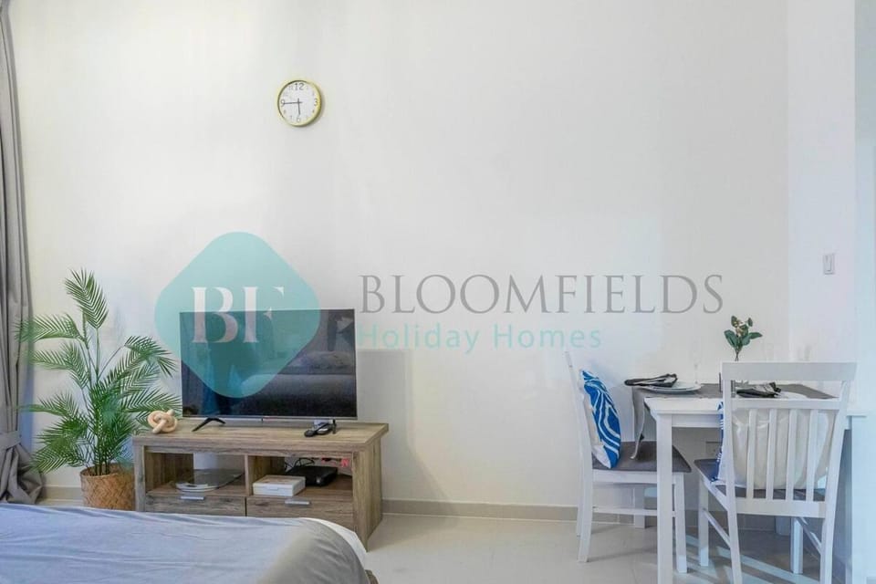 Studio in Carson Tower B - DAMAC Hills Apartment in Dubai