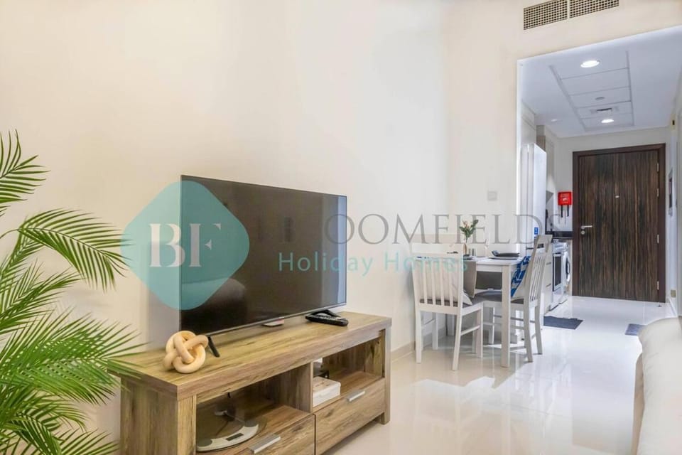 Studio in Carson Tower B - DAMAC Hills Apartment in Dubai