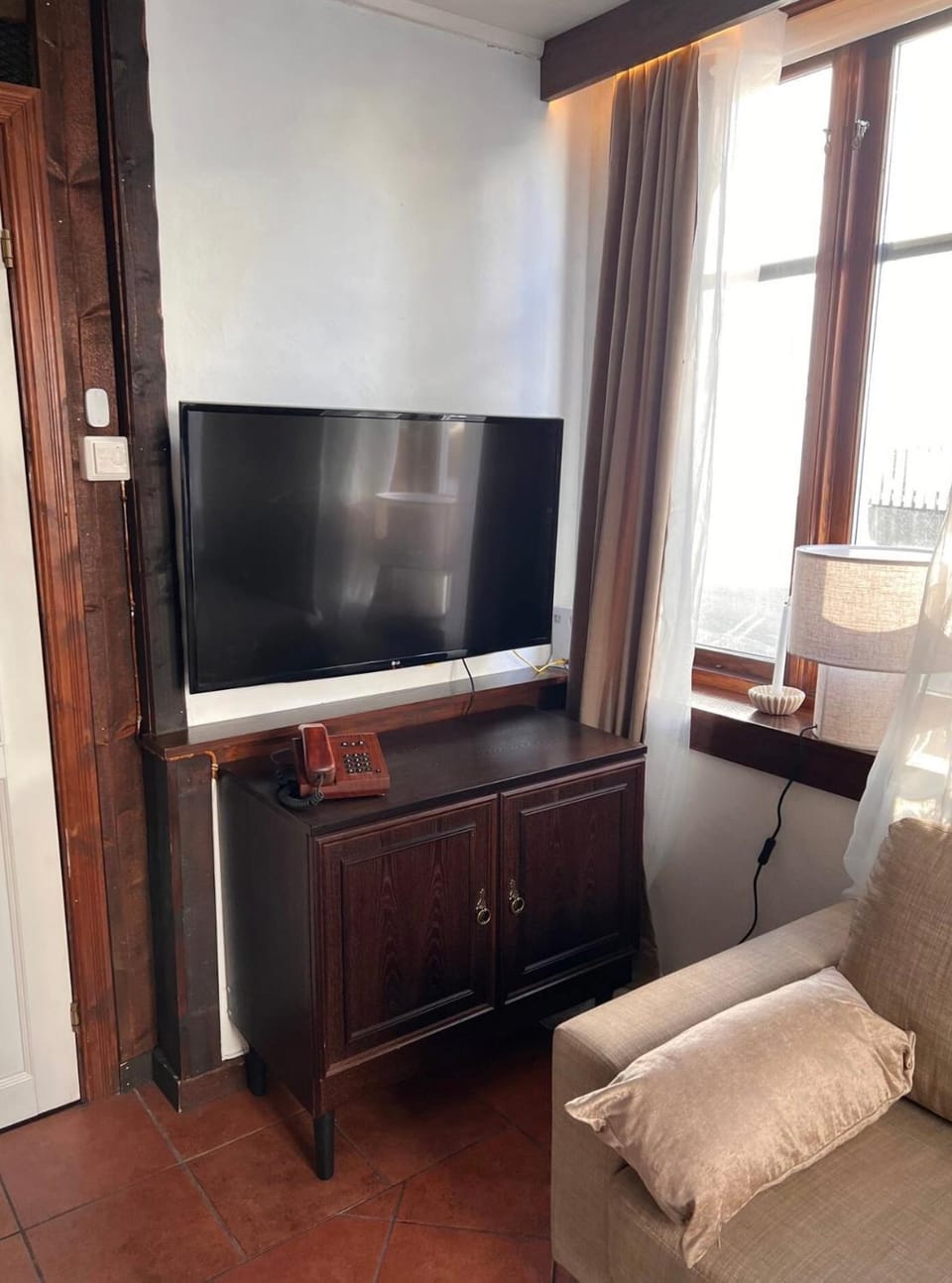 TV and multimedia, Living room