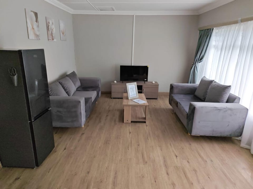 Langpad Self Catering Apartment in South Africa