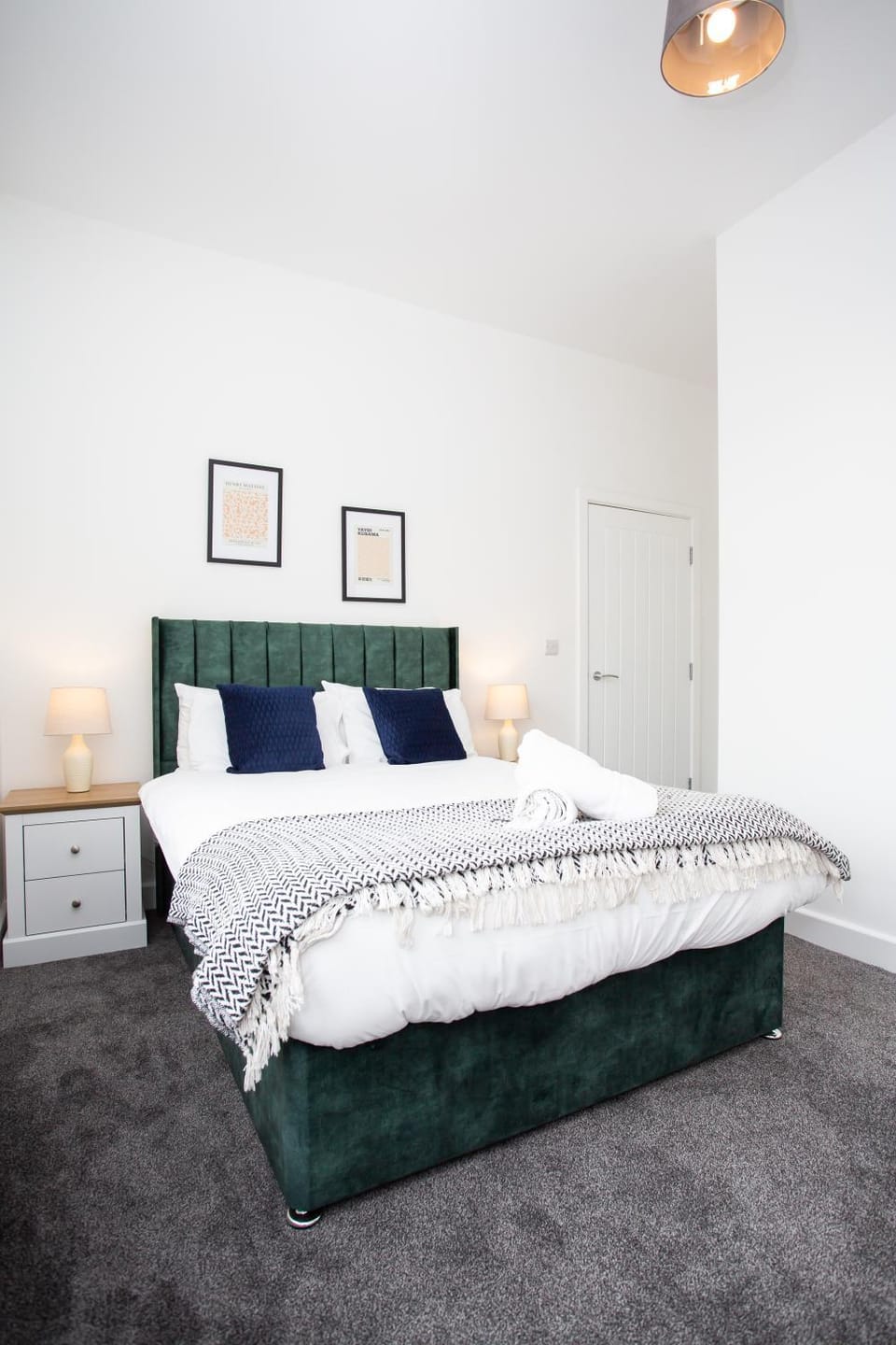 Vacant Nests The Ropery 4BR Seafront House in England