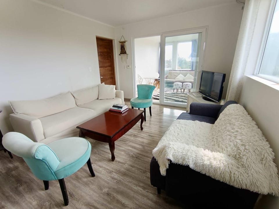 House Private Condominium - Playa Hermosa House in Los Lagos, Chile