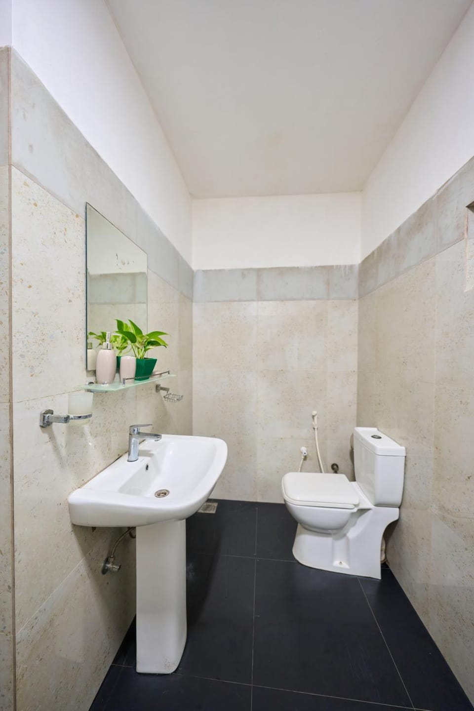 Green Green By CMB Apartments Hotel in Dehiwala-Mount Lavinia