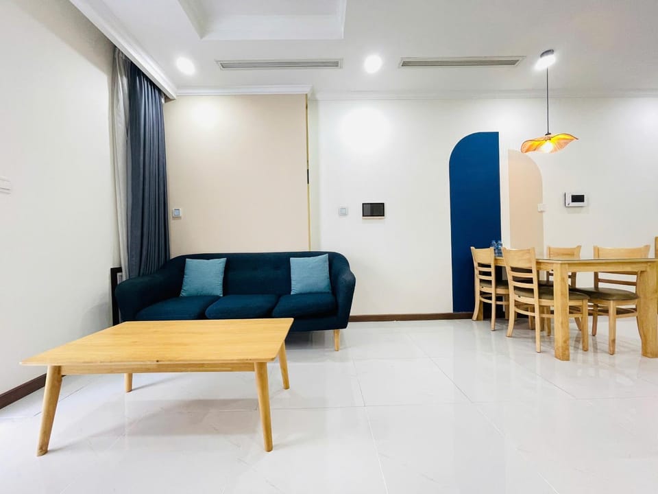 Vimhome Central Park - Lux 3 Apartment in Vietnam