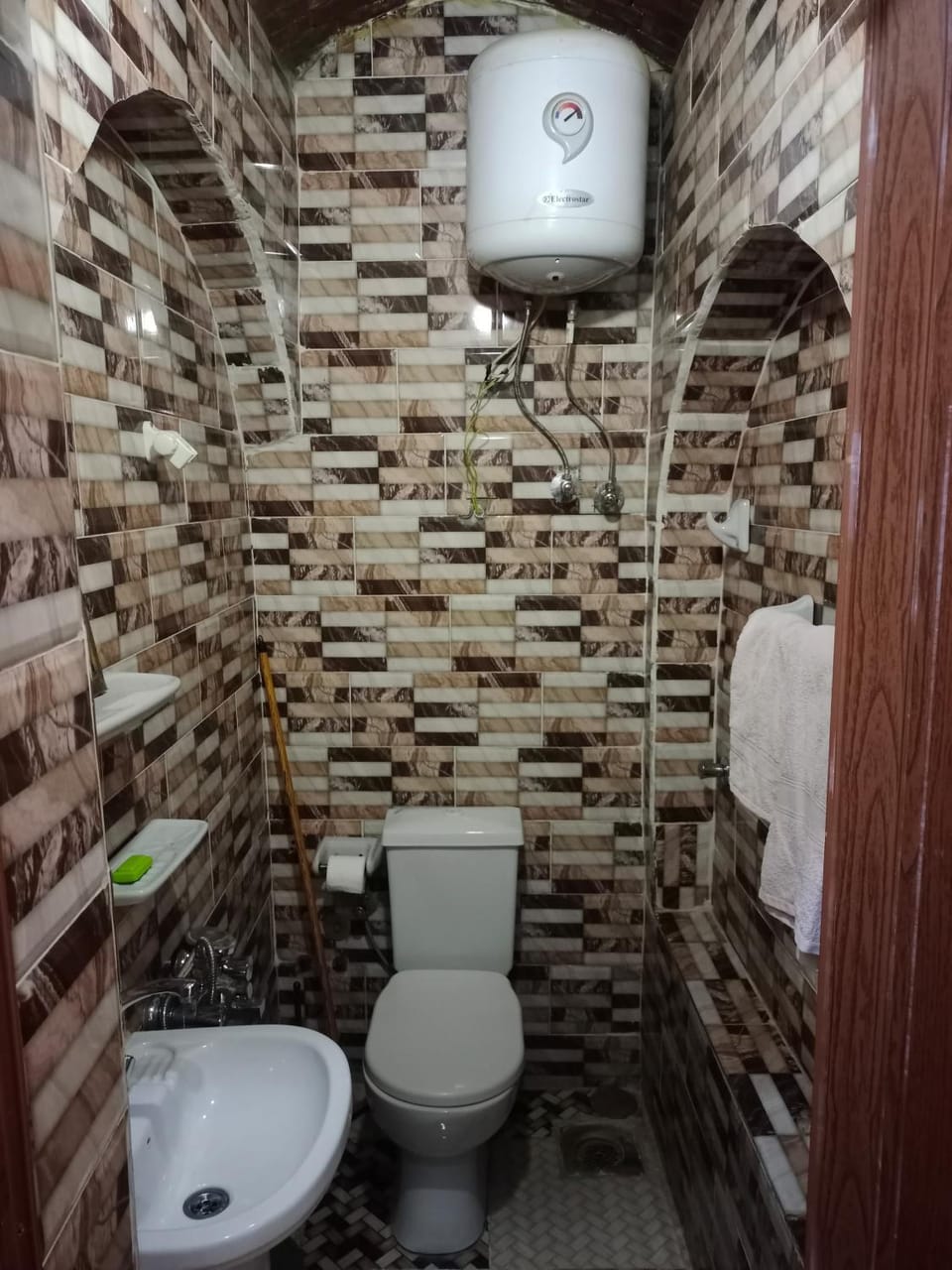 Toilet, Hot Spring Bath, Bathroom