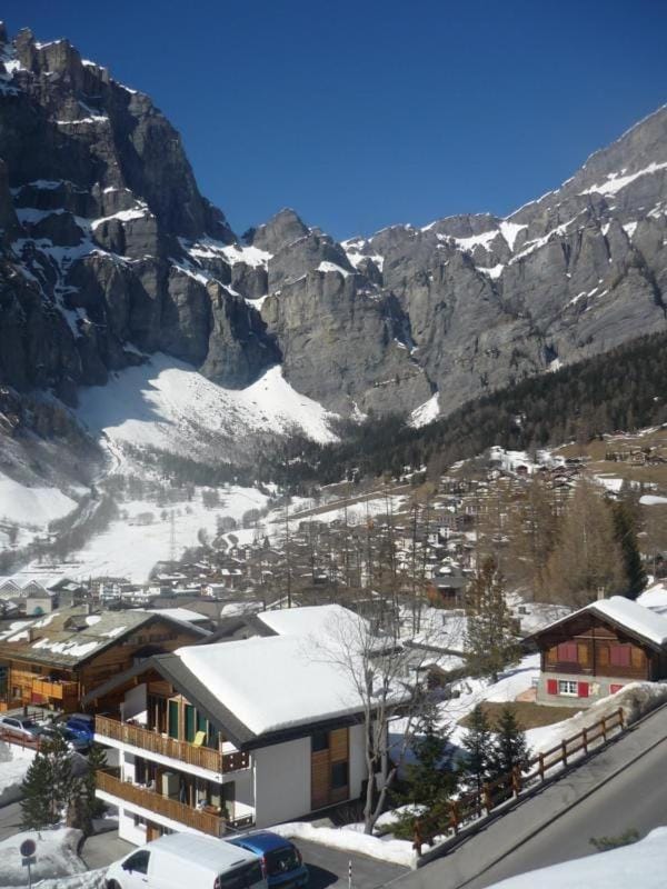 Lärchenwald 403 - Ski Pisten, Torrent, Aussicht, Familiennest Apartment in Canton of Valais