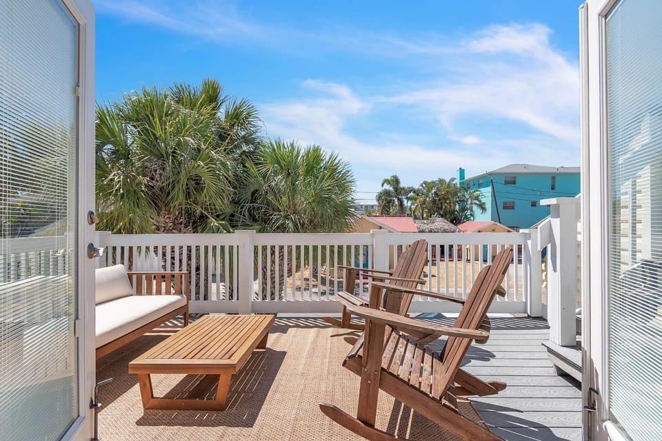 Sunny Palms House in Sunset Beach