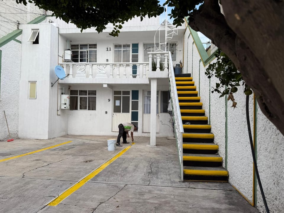 Hospedaje Casa Vazquez Sucursal Calle1 Hotel in Pachuca
