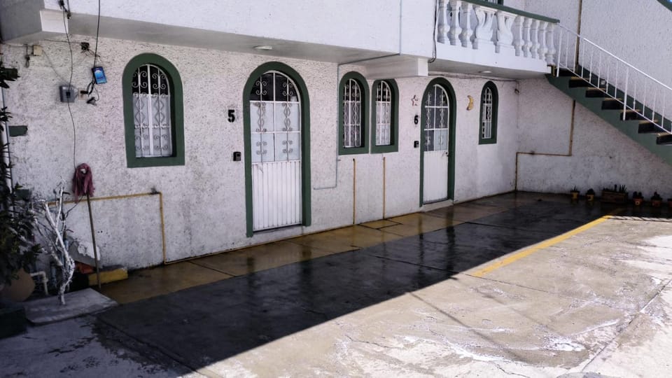 Hospedaje Casa Vazquez Sucursal Calle1 Hotel in Pachuca