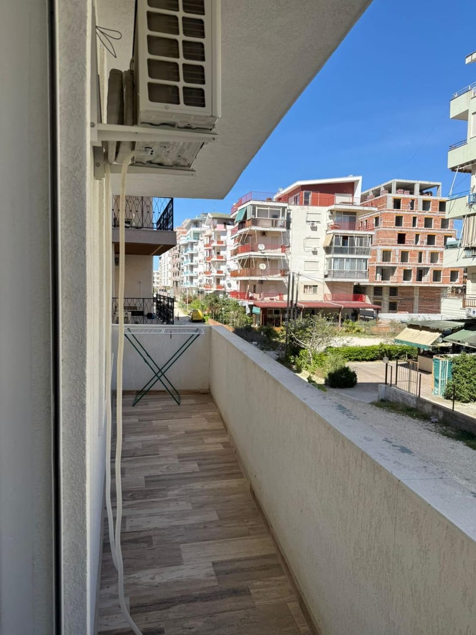 Property building, Day, View (from property/room), Balcony/Terrace, City view