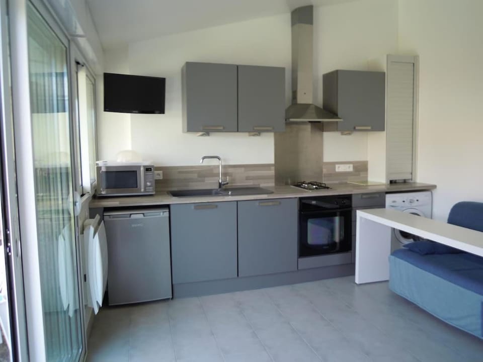 Couleur LAVANDE House in Apt