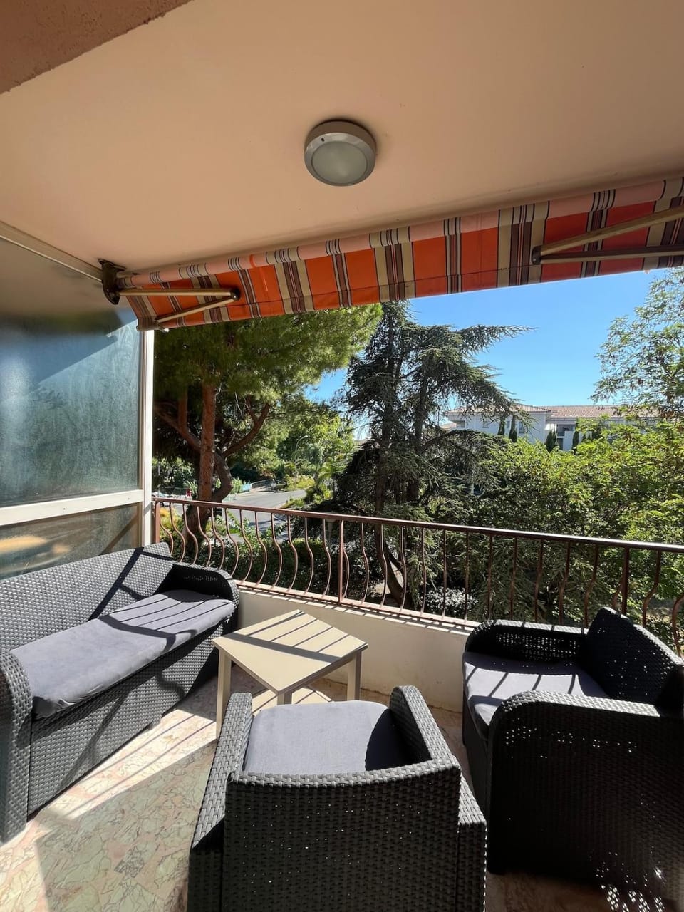 Spring, Balcony/Terrace