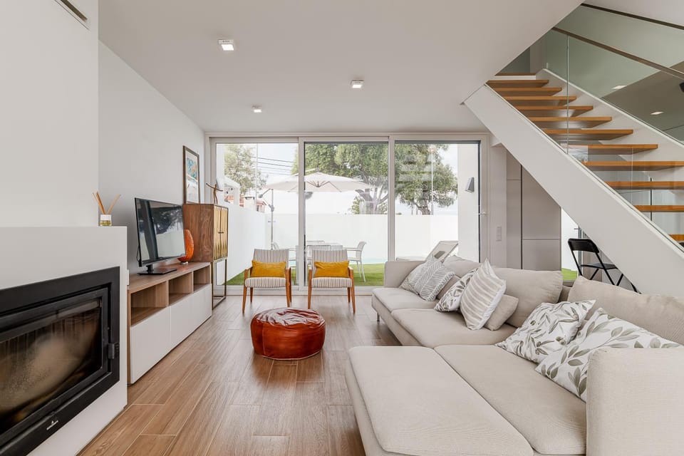 Property building, Living room