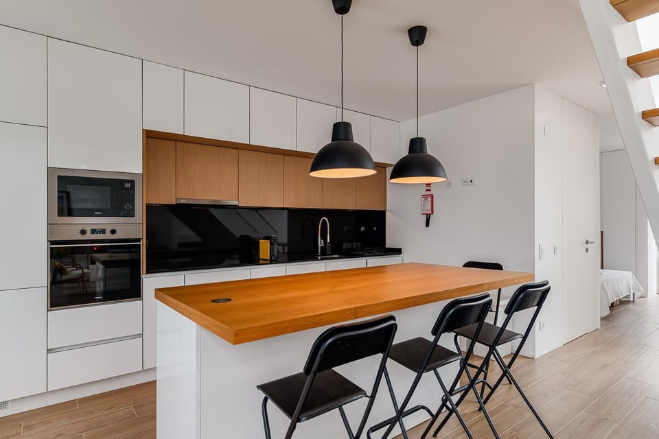 Kitchen or kitchenette, Living room