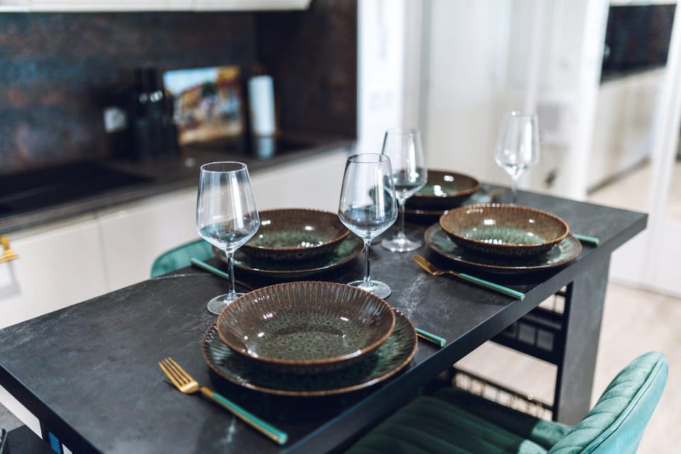TV and multimedia, Dining area