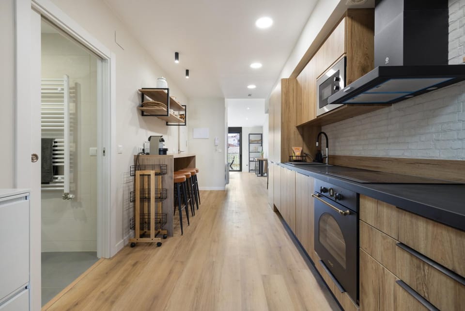 Kitchen or kitchenette, Living room
