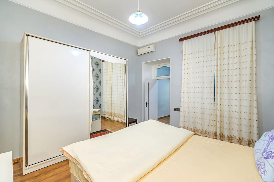 Bed, Photo of the whole room, Bedroom, wardrobe