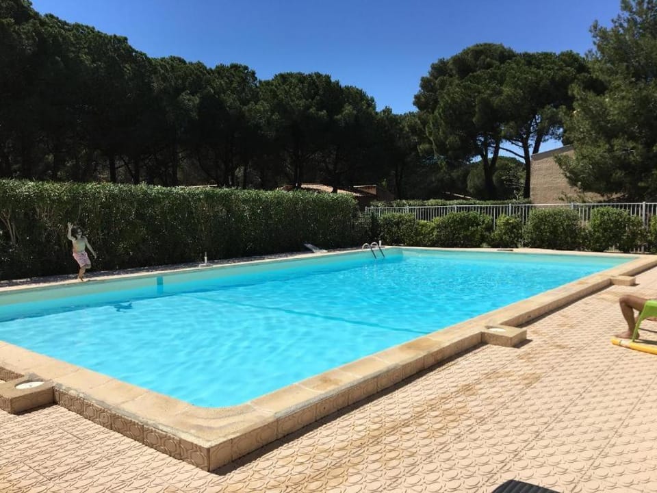 Mandarine d'Ipanema Close to Naturist Village & Tennis House in Agde