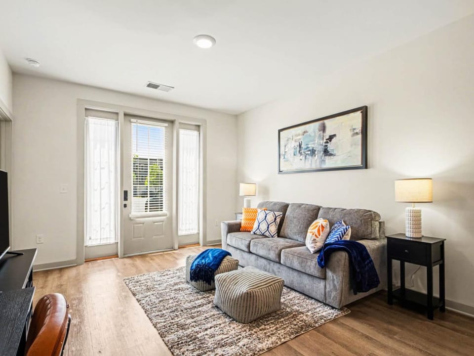 Luxury 2BR Near Uptown | NoDa & Light Rail Apartment in Charlotte