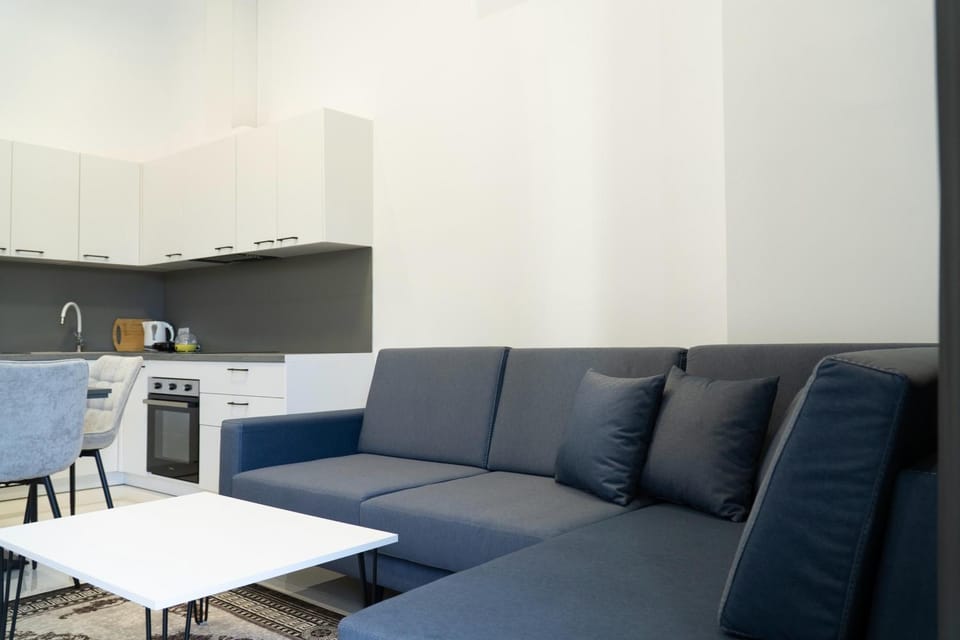 Panorama Pool Duplex Apartment in Sarandë