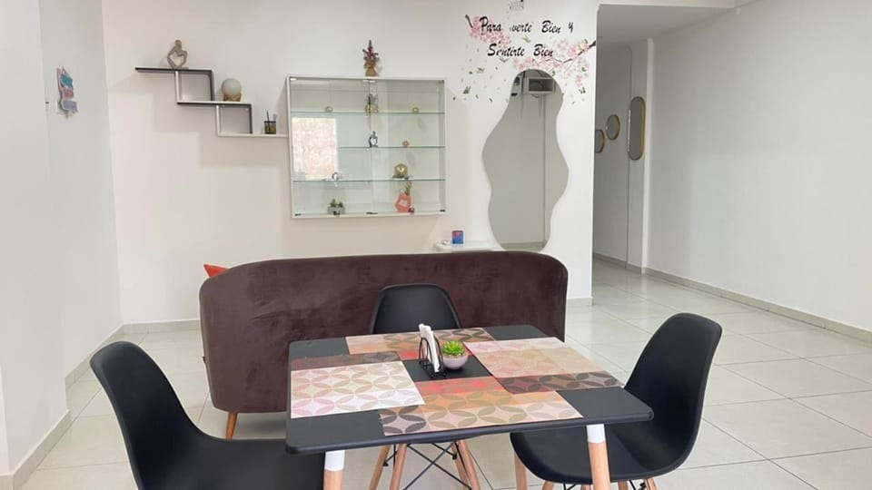 Confort y Estilo Centrico a pasos de todo Grupos y Flias Apartment in Santa Cruz de la Sierra