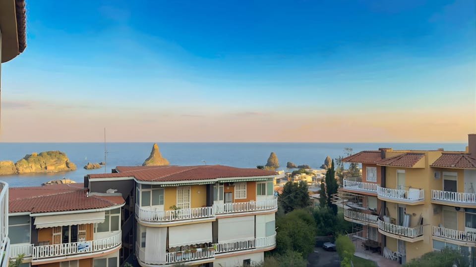 Bird's eye view, Summer, View (from property/room), View (from property/room), Balcony/Terrace, Balcony/Terrace, City view, City view, Landmark view, Landmark view, Sea view, Sea view, Street view, Street view, Seasons, Quiet street view