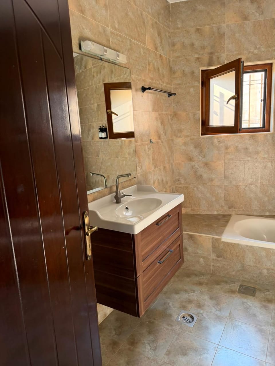 ANDA villa&Farm House in Africa