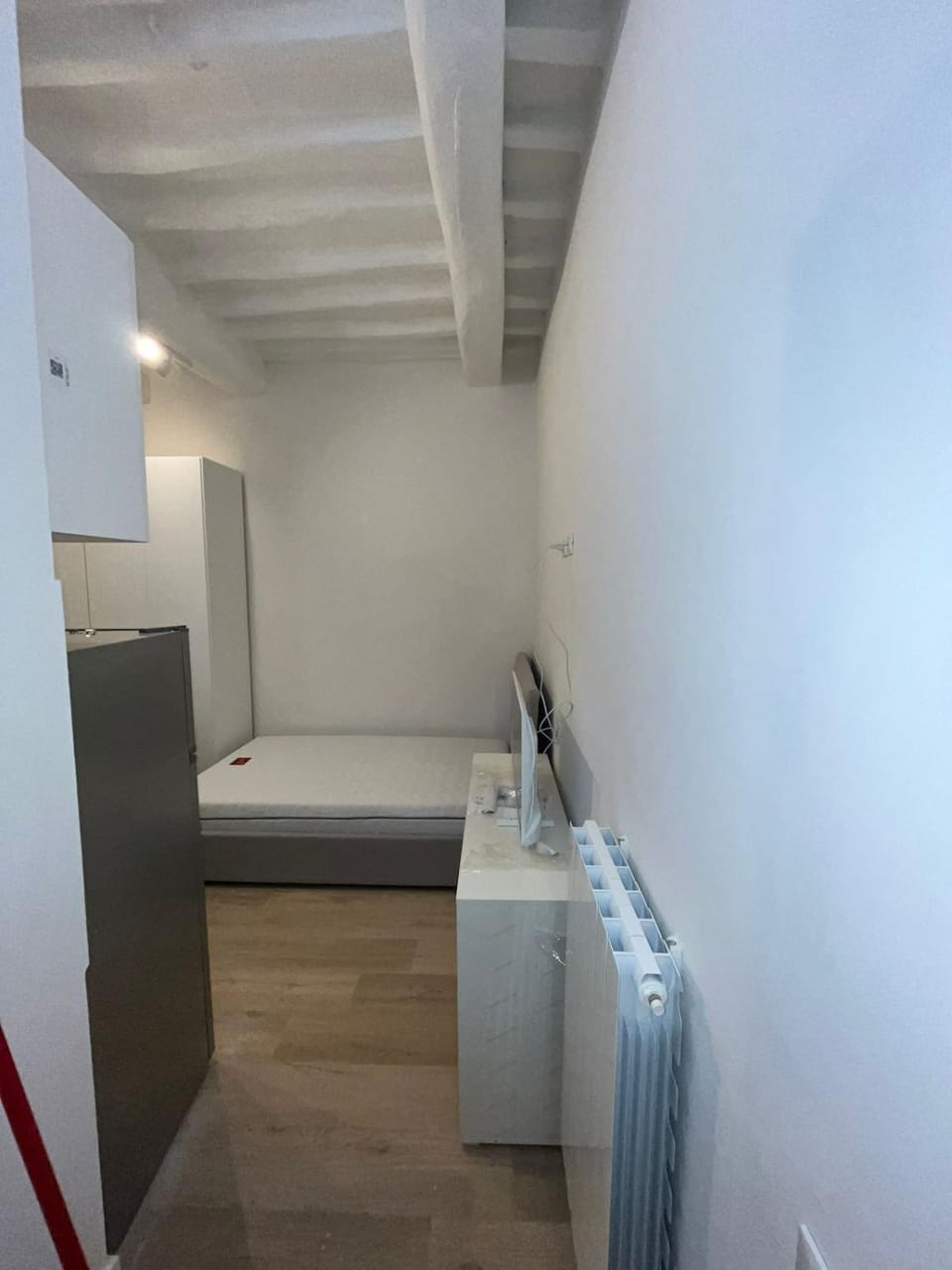 AM Stays 7 - Chic Studio with Exposed Beams Apartment in Perugia