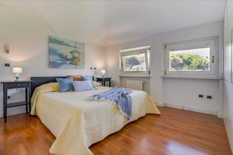 Villa Alberta With Reserved Beach Spot Villa in Province of Massa and Carrara