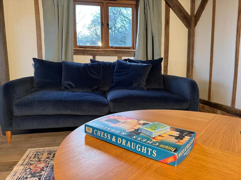 Dog friendly country retreat near forest House in Rother District