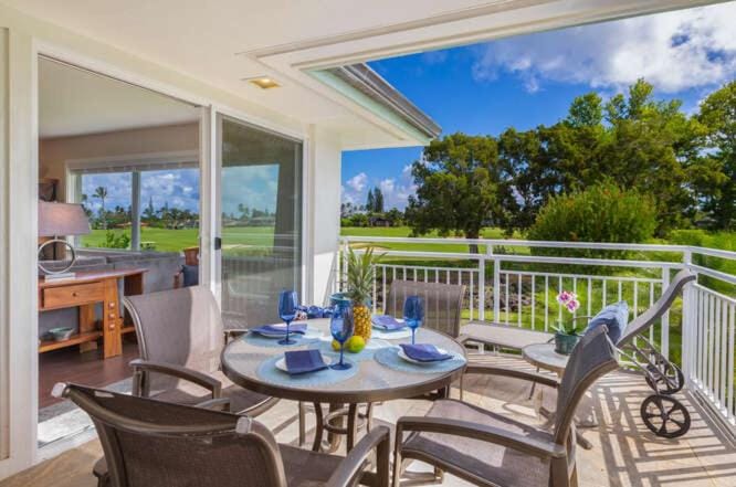 Deluxe Princeville Condo Golf Views & Heated Pool House in Princeville