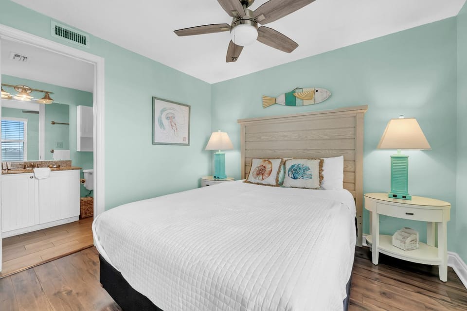 Pelican Beach 717 - Chasing Sunshine Apartment in Destin