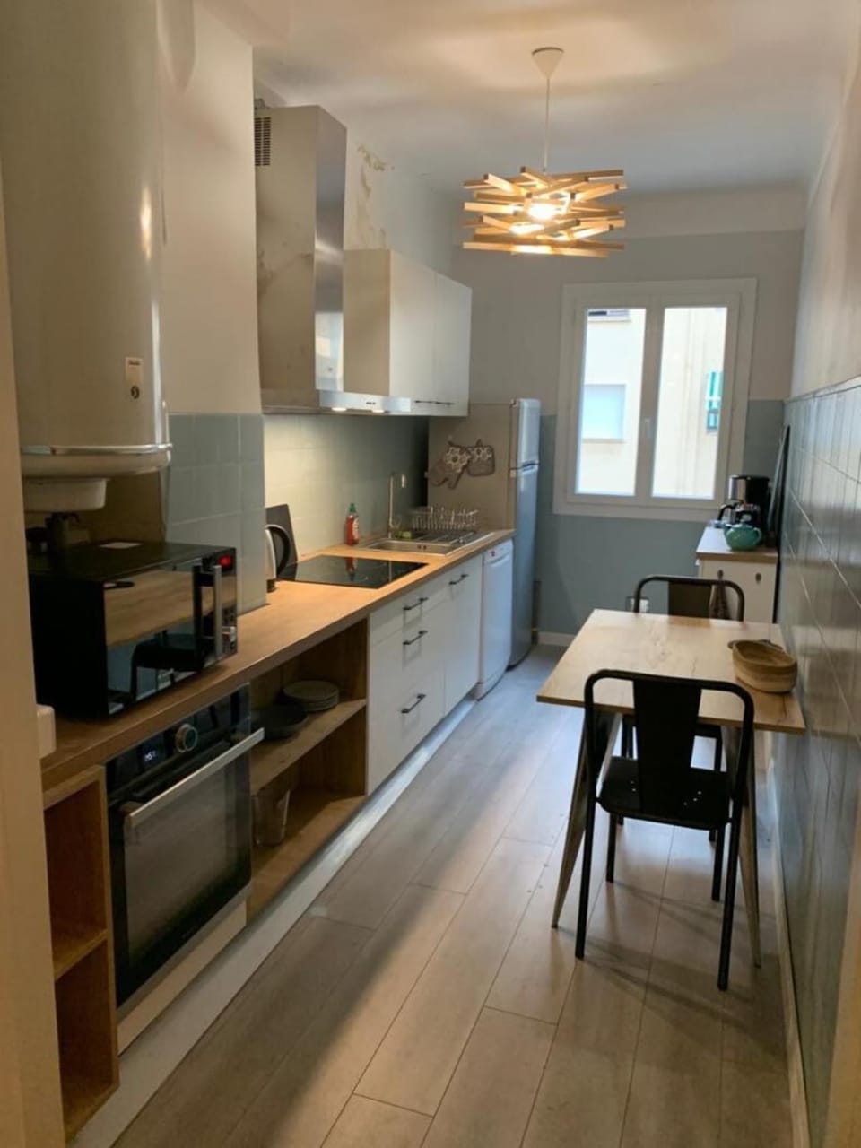 Le Delfino - Stunning T3 Balcony and Private Parking - Nice Port Riquier Apartment in Nice