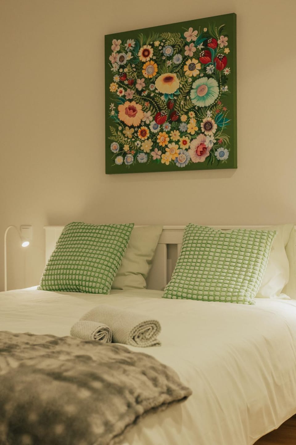 Bed, Decorative detail, Bedroom