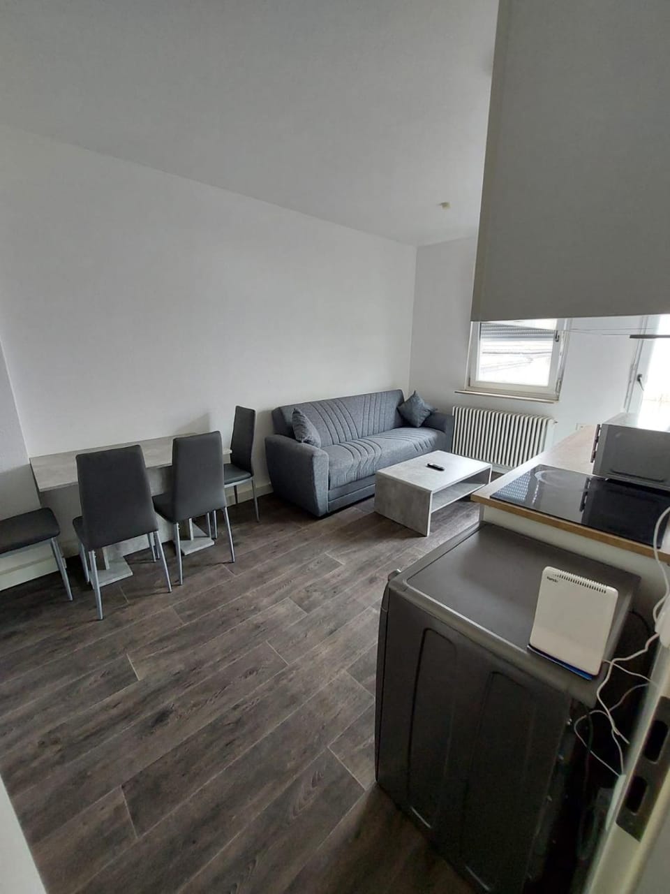 TV and multimedia, Living room, Seating area
