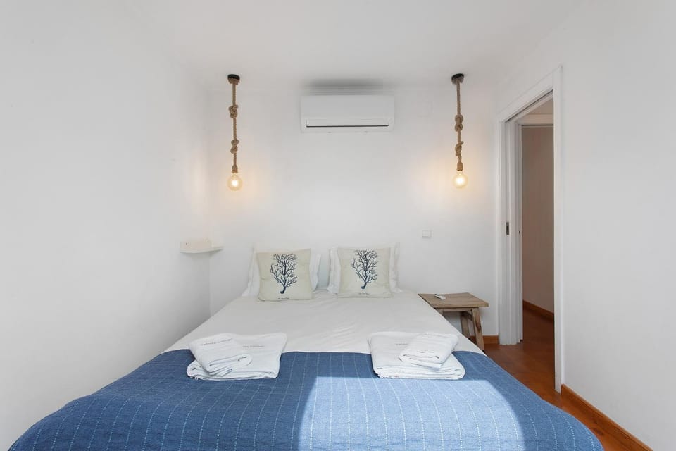 Living room, Bedroom