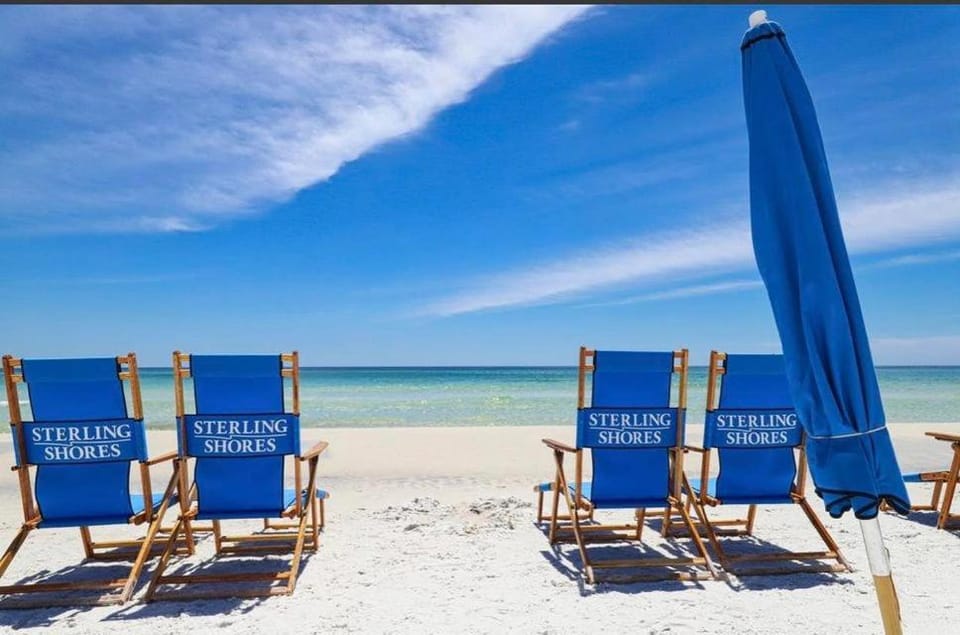 Day, Summer, Seating area, Beach, Sea view