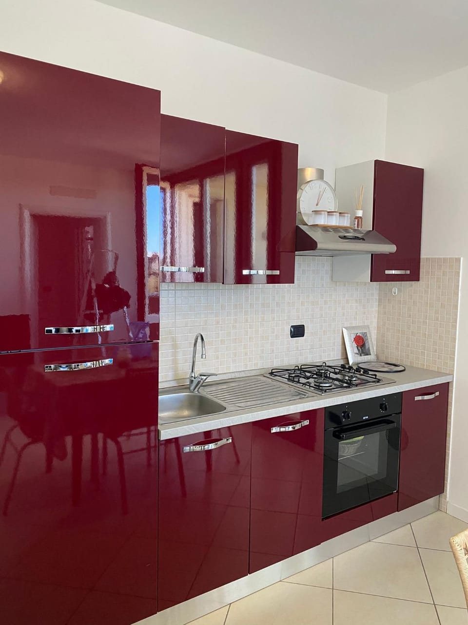 Kitchen or kitchenette