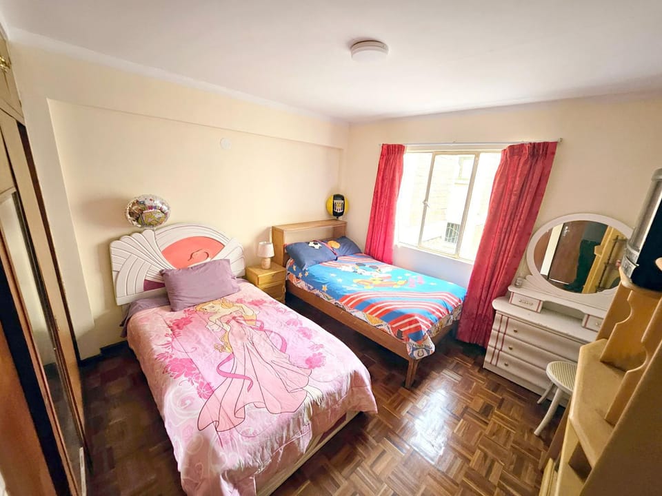 Bed, Photo of the whole room, Bedroom, towels, wardrobe