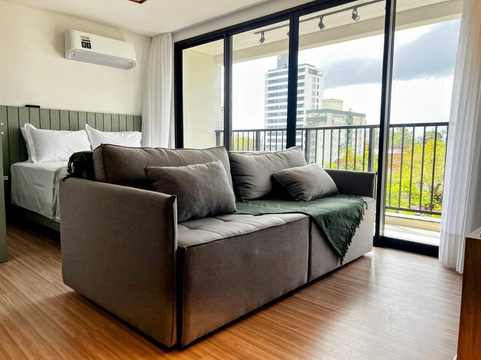 Bed, View (from property/room), Balcony/Terrace, Living room, Photo of the whole room, Seating area, Bedroom, air conditioner