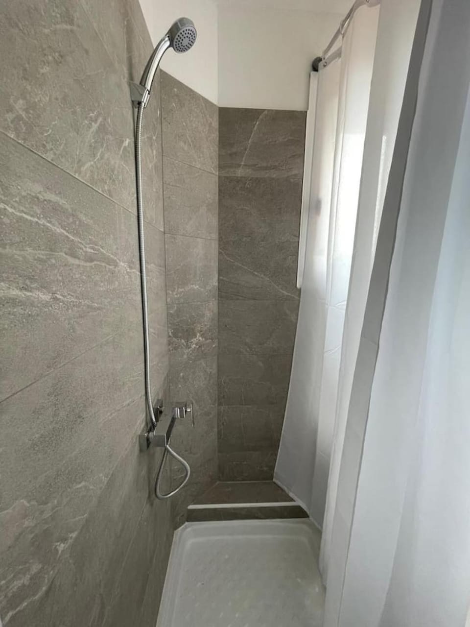 Studio Calme Toulouse proche metro et gare Apartment in Toulouse