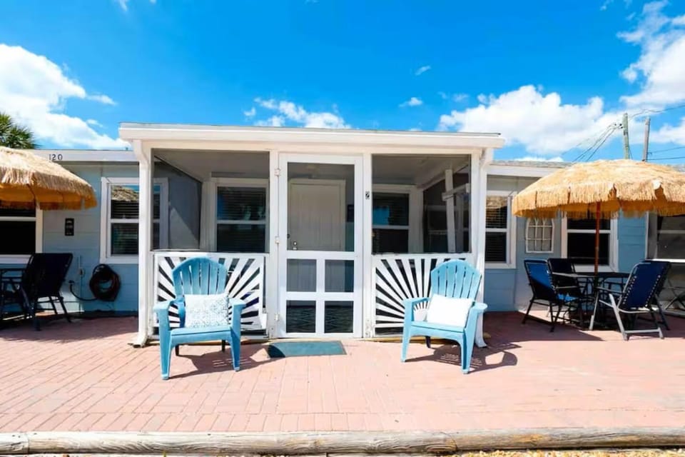 Villa Margarita — Manasota Key Bungalow House in Manasota Key