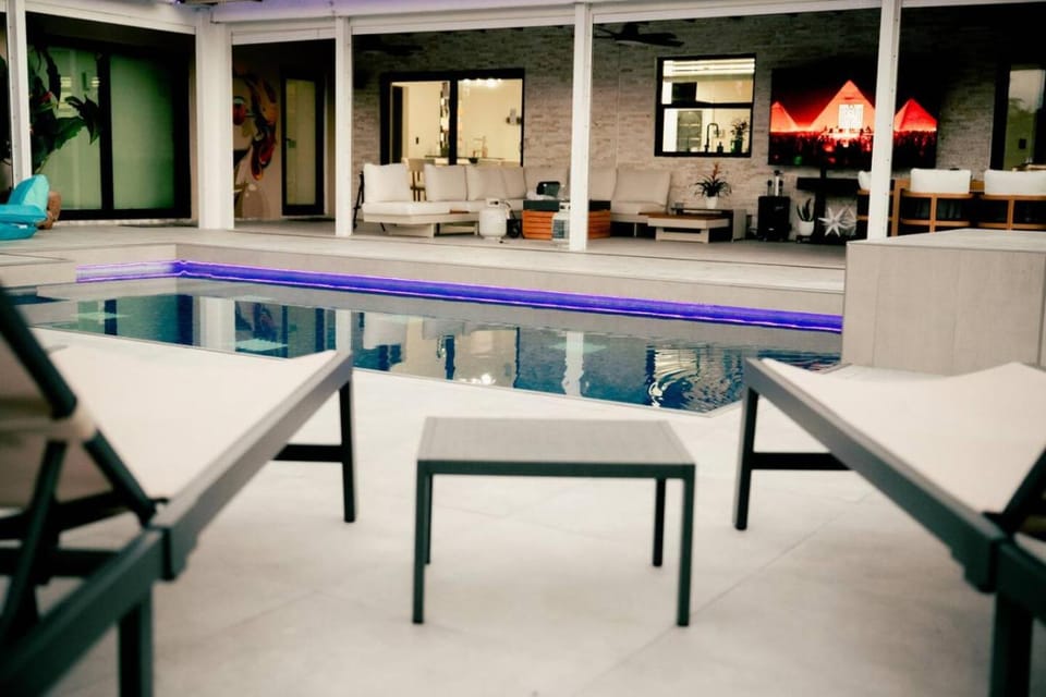 Jefferson Villa House in Hollywood