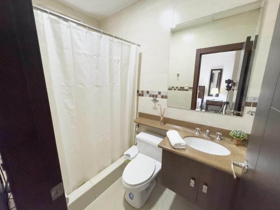 Amazing apartment near US Consulate Apartment in Guayaquil