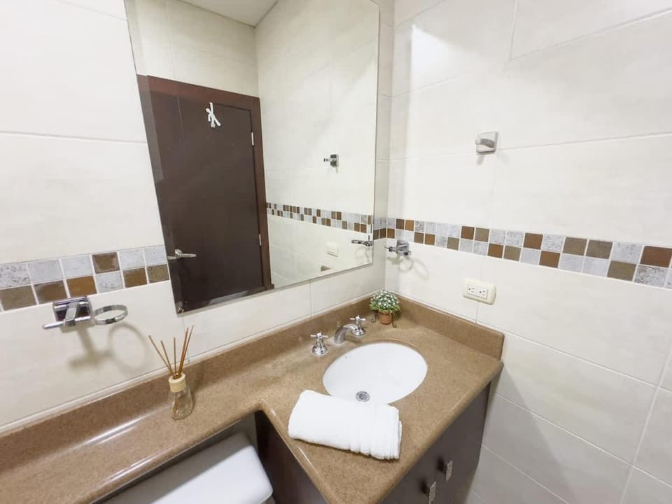 Amazing apartment near US Consulate Apartment in Guayaquil
