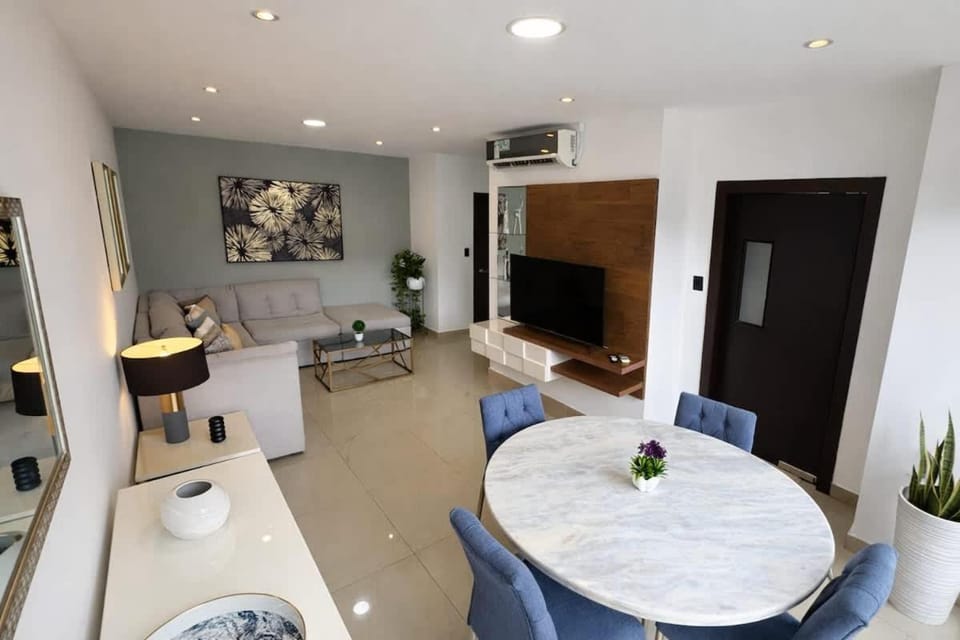Ceibos Point - Elegante Departamento cercanía Consulado Americano y parqueo gratuito Apartment in Guayaquil